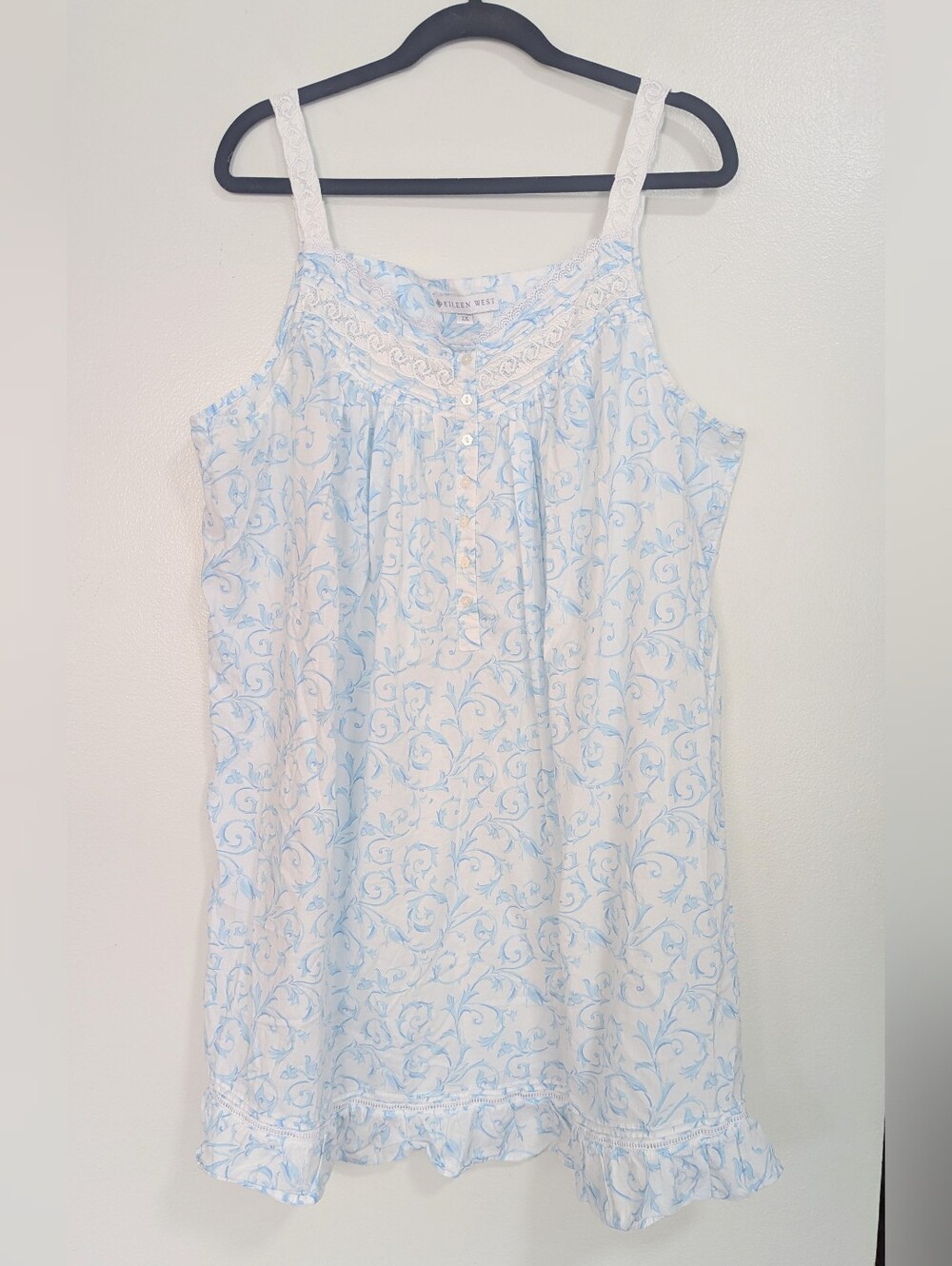 Eileen West White Blue Floral 100% Cotton Sleeveless Nightgown 2X